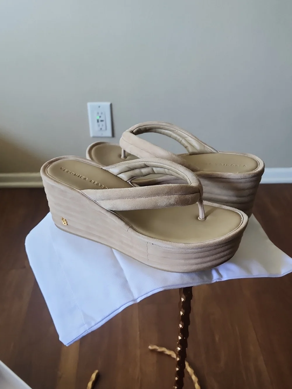 Veronica Beard Suede Beige Platform Wedge Thong Sandals